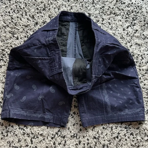 Adriano Goldschmied AG The Wanderer Shorts Navy Blue Bandana Print Stretch 36 - Picture 6 of 12